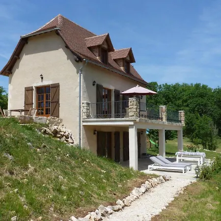 Holiday home Luxorious In With Garden *